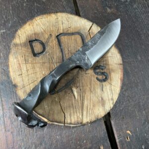 Skull Head Rail Spike Knife